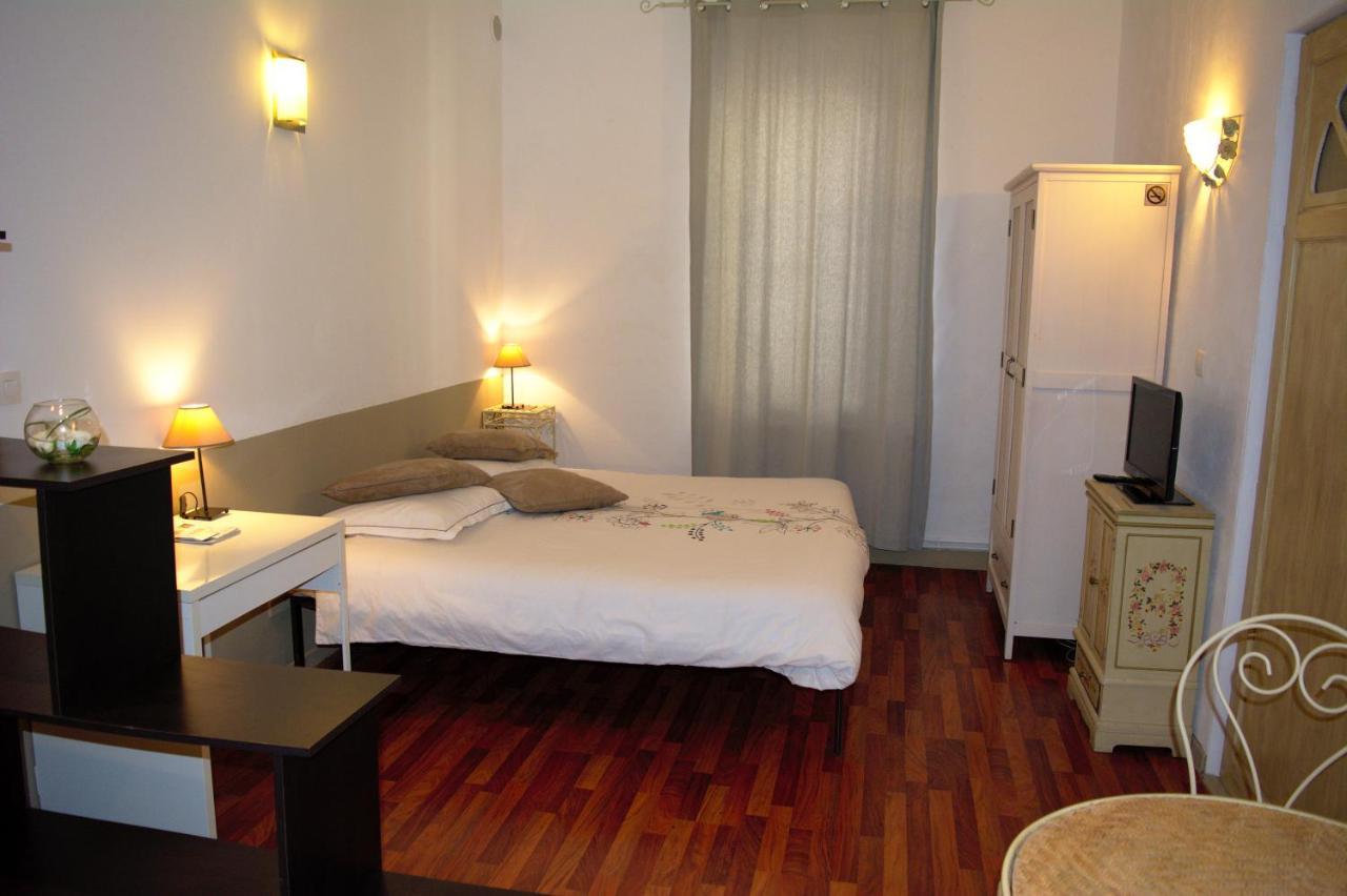 Autan Des Couleurs Bed & Breakfast Albi Bagian luar foto