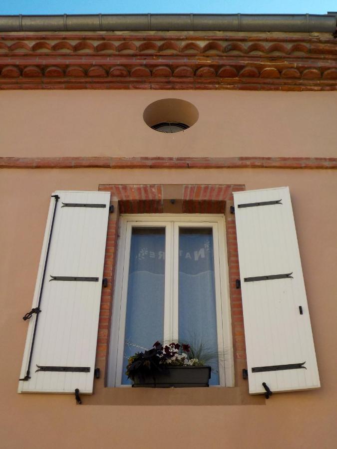 Autan Des Couleurs Bed & Breakfast Albi Bagian luar foto