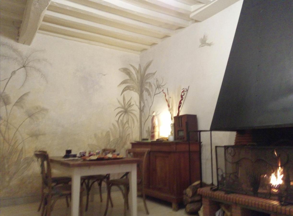 Autan Des Couleurs Bed & Breakfast Albi Bagian luar foto